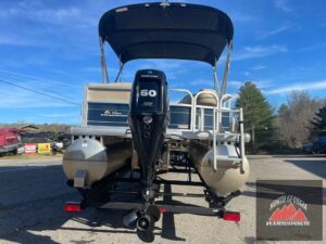 2021 Sun Tracker Party Barge® 18 DLX -Demo