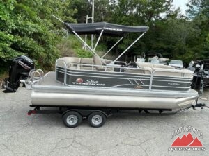 2023 Sun Tracker Party Barge 20 DLX