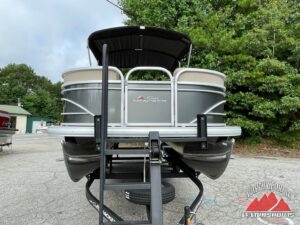 2023 Sun Tracker Party Barge® 20 DLX