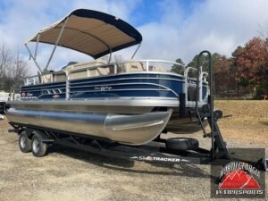 2023 Sun Tracker Fishin' Barge® 20 DLX