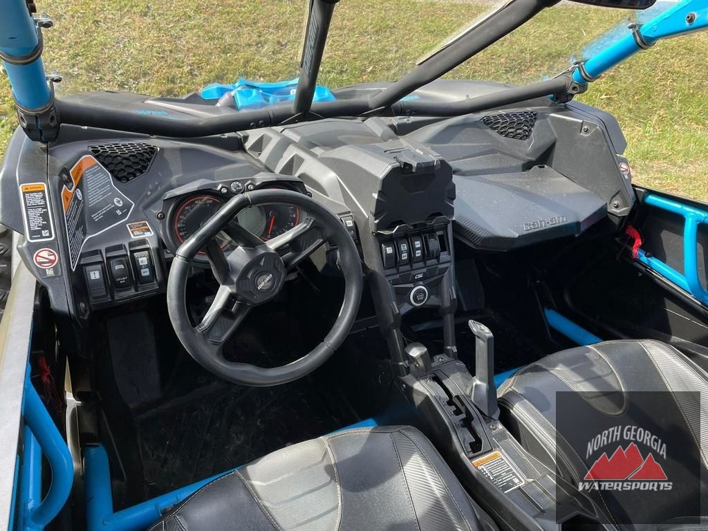 2019 Can-Am® Maverick™ X3 X™ RC Turbo R