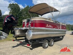 2023 Sun Tracker Party Barge® 22 DLX