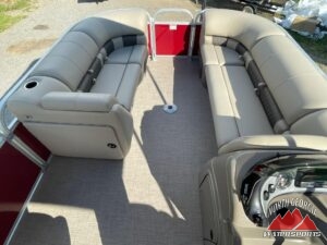 2023 Sun Tracker Party Barge® 22 DLX