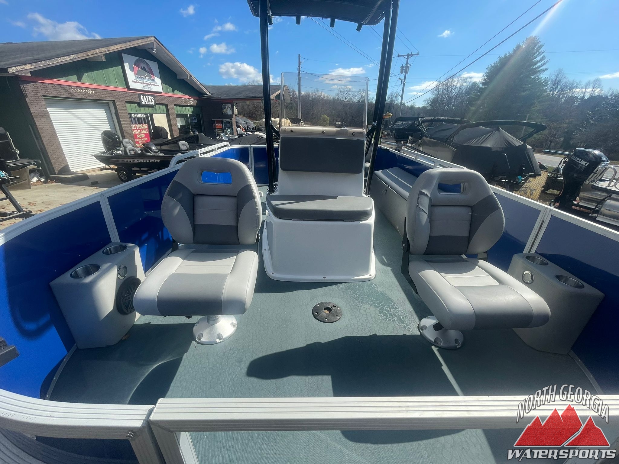 2021 Lexington 317 3 Series Center Console Pontoons