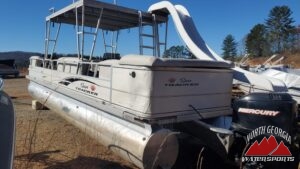 2006 Sun Tracker Double Decker Slide Boat