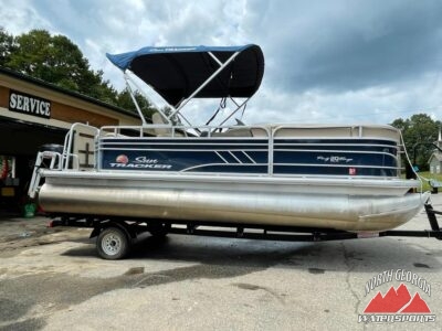 2021 Sun Tracker Party Barge 20 DLX - Demo