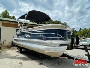 2021 Sun Tracker Party Barge 20 DLX - Demo