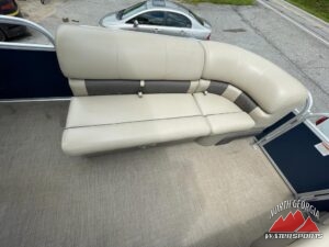 2021 Sun Tracker Party Barge 20 DLX - Demo