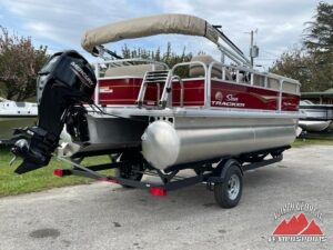 2023 Sun Tracker Party Barge 18 DLX