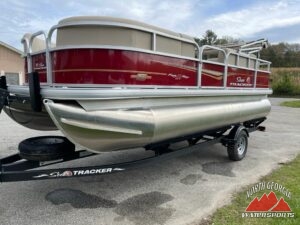 2023 Sun Tracker Party Barge 18 DLX