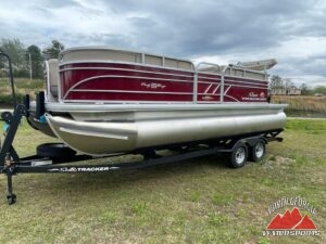 2023 Sun Tracker Party Barge 20 DLX
