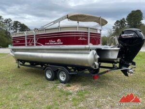 2023 Sun Tracker Party Barge 20 DLX