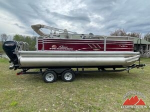 2023 Sun Tracker Party Barge 20 DLX