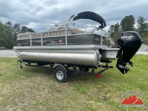 2023 Sun Tracker Party Barge 18 DLX