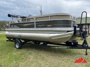 2023 Sun Tracker Party Barge 18 DLX