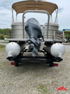 2019 Sun Chaser 22 LR Geneva Series Pontoon