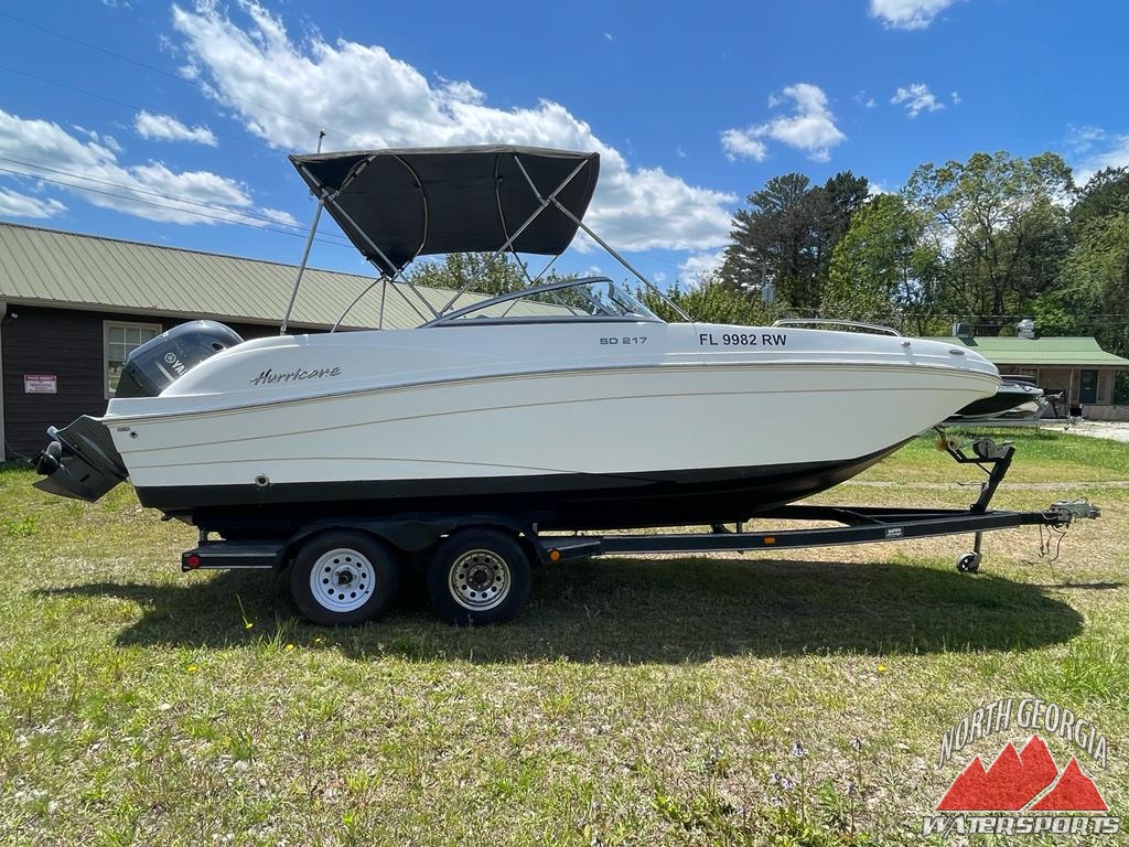 2019 Hurricane SunDeck 217 SD Series BLOWOUT PRICE! - North